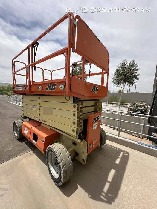 2019 JLG 4069LE