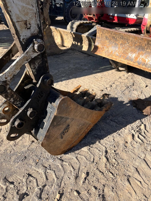 2019 Takeuchi TB290 Cab/Heat/AC Rubber tracks, Dozer blade, Travel alarm, Auxiliary hydraulics Manual QC, Hydraulic thumb, 18", 24", and 36" Buckets