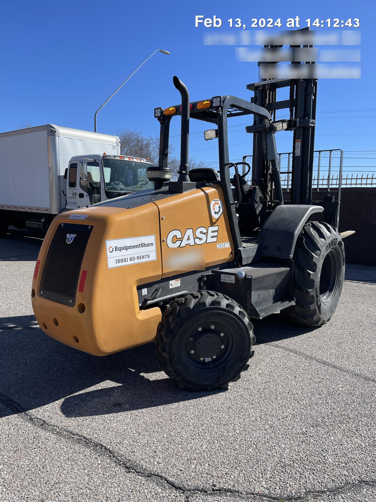 2023 CASE 588H
