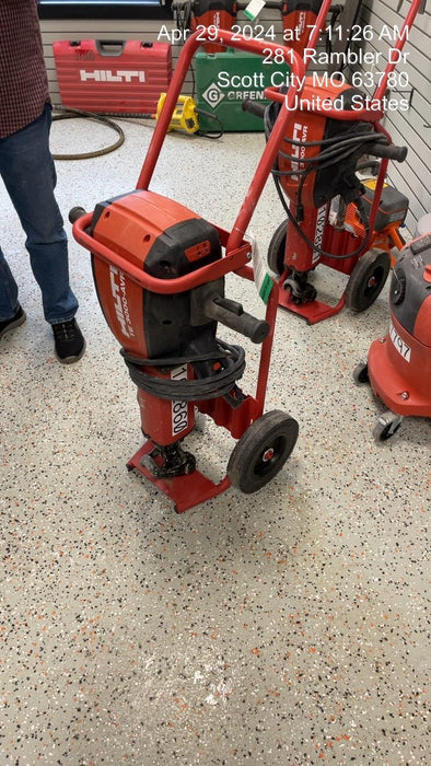 2020 HILTI TE 3000-AVR