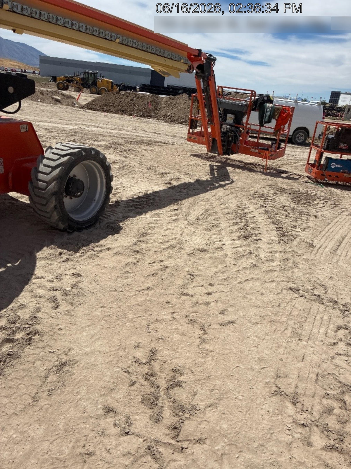 2021 JLG 660SJ