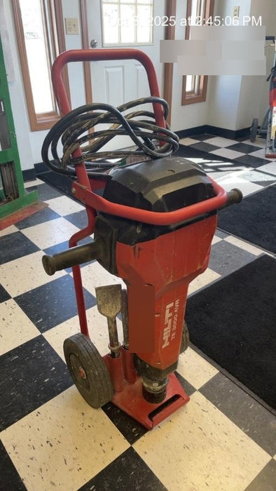 2022 HILTI TE 3000-AVR
