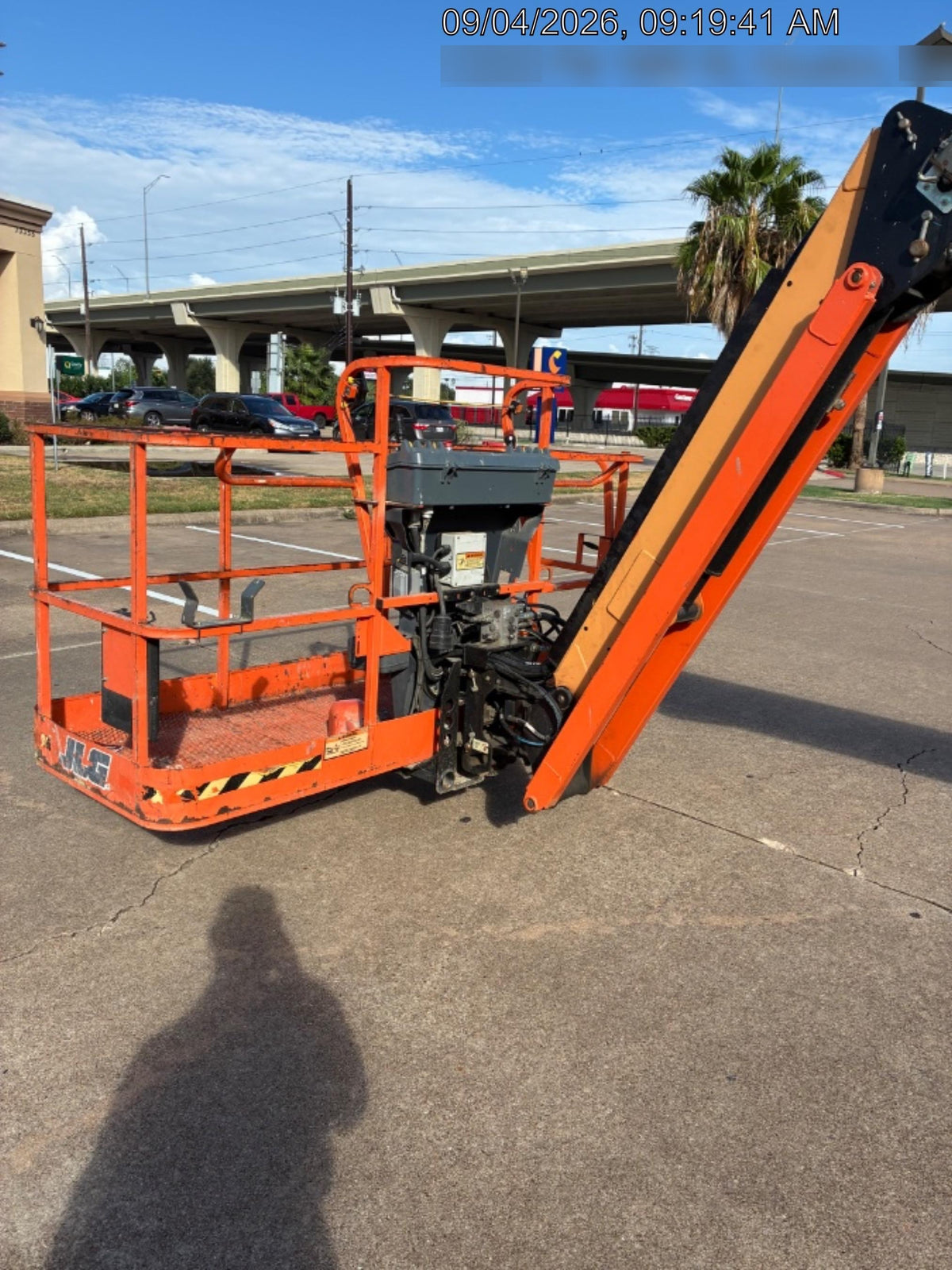 2022 JLG 660SJ