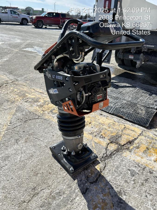 2024 HUSQVARNA LT6005