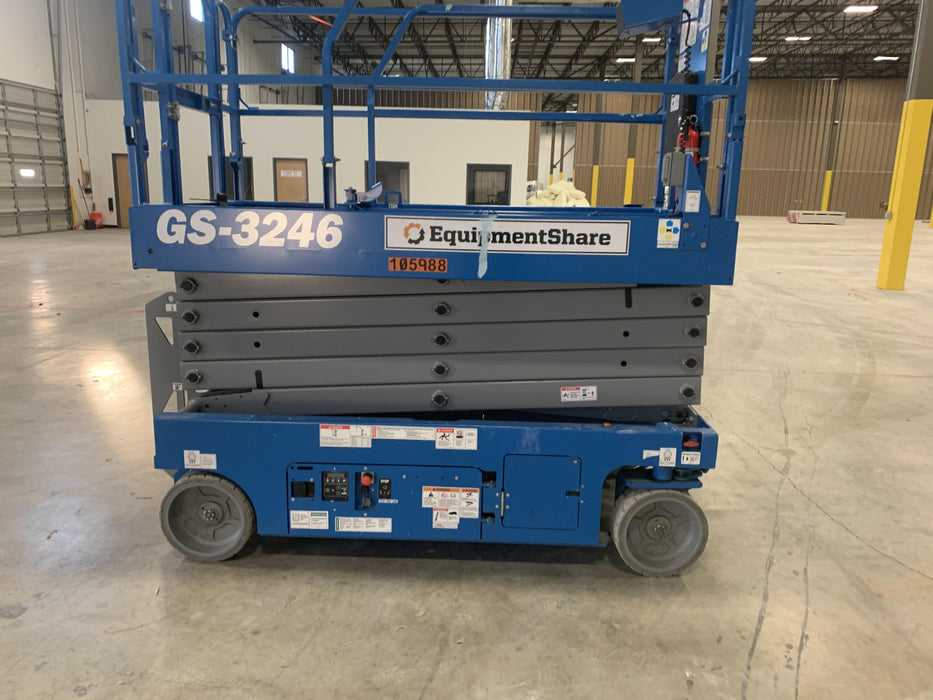 2020 Genie GS-3246 Standard, Folding full height swing gate