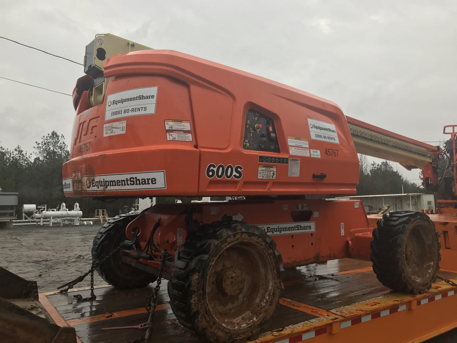 2019 JLG 600S 4WD