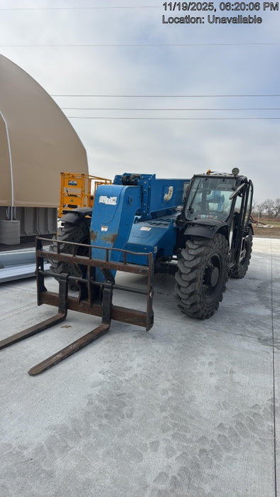 2019 Genie GTH-844 Cab/Heat/AC, Solid RT Tires, LED Work Lights, Beacon 60" QA Carriage, 48" Forks