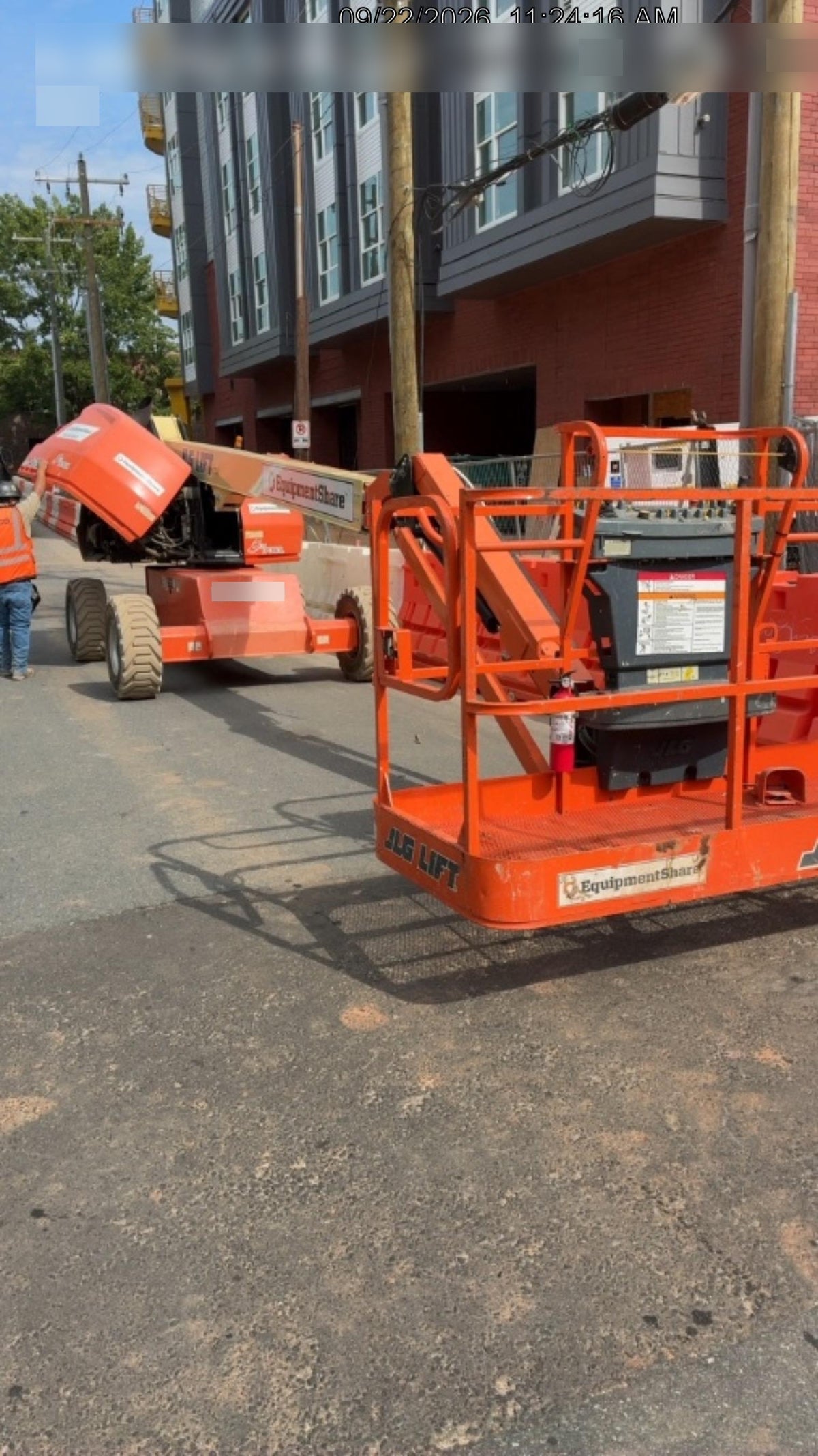 2021 JLG 460SJ