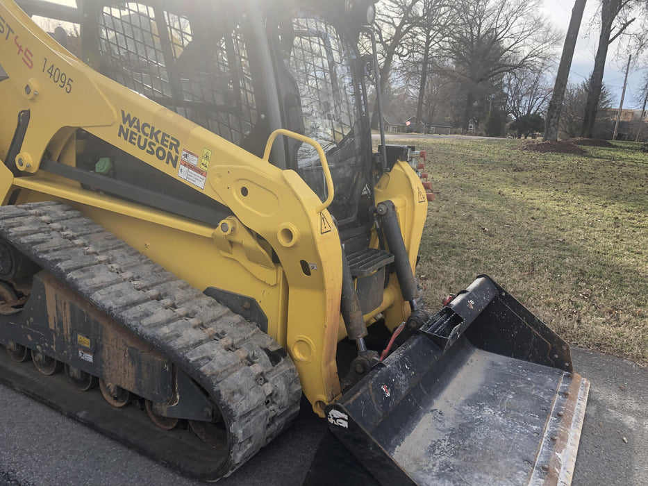 2018 Wacker Neuson ST45 ST45 10K Tracked Skid Loader, Cab / Heat / AC , ISO, Bucket Leveling, High Flow, 84" Bucket LP w/ Teeth