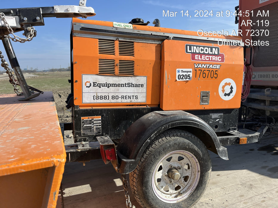 2021 Lincoln Electric Vantage 322 Vantage 322 Ready Pak 3 w/ Decals, ORANGE (includes trailer, cable rack, fender light kit) NO Telematics