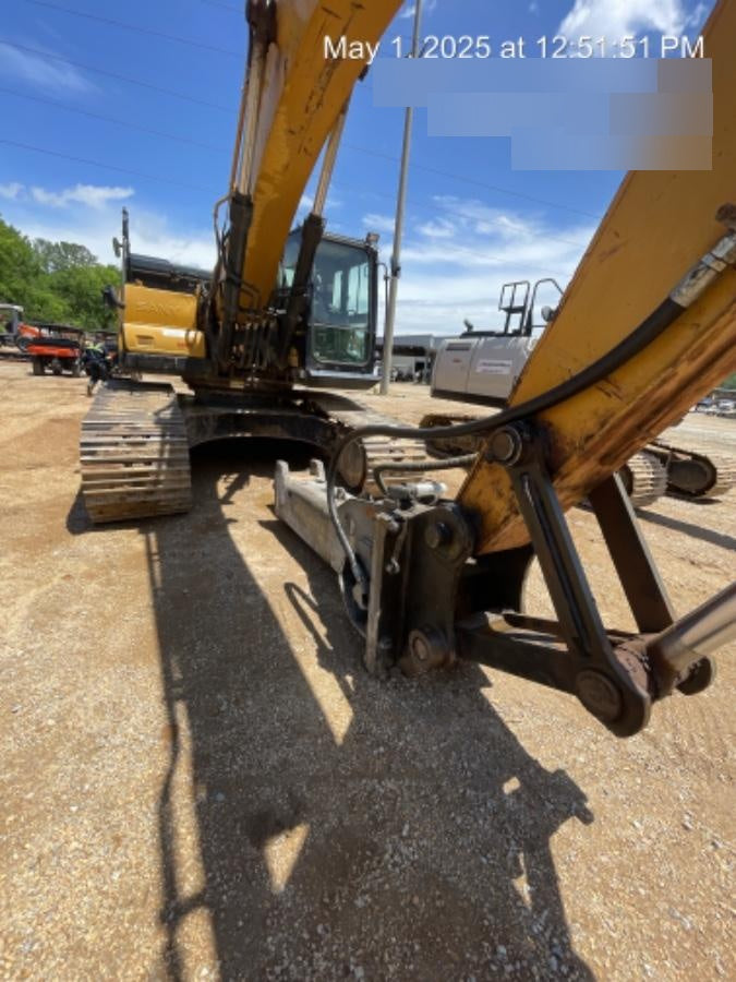2020 EPIROC EC165T
