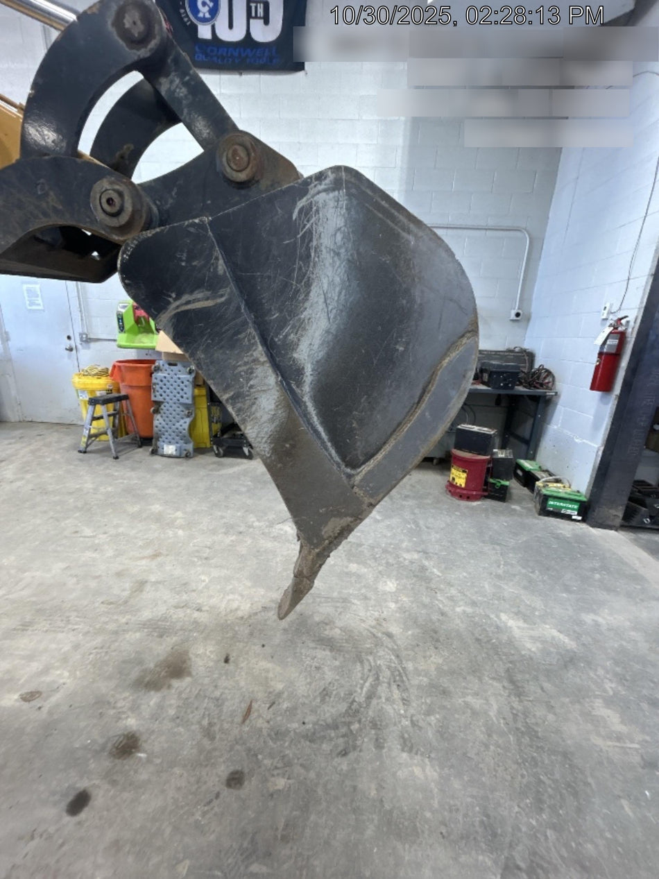 2023 SOLESBEE 36" Bucket, Tooth - Solesbee