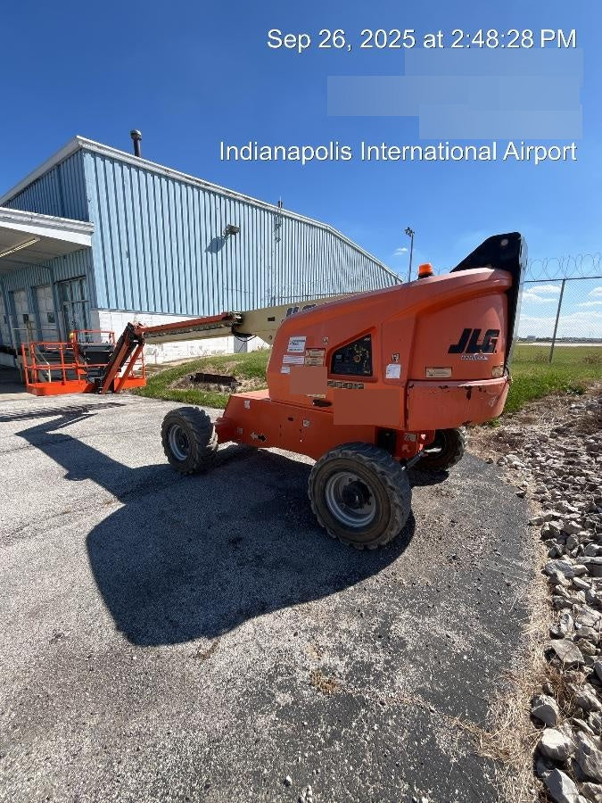 2019 JLG 460SJ