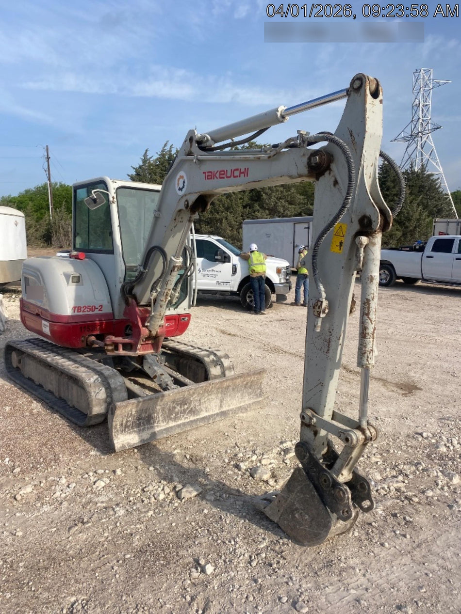 2020 Takeuchi TB250-2C Cab/Heat/Air, Rubber Tracks, Manual TAG QC
