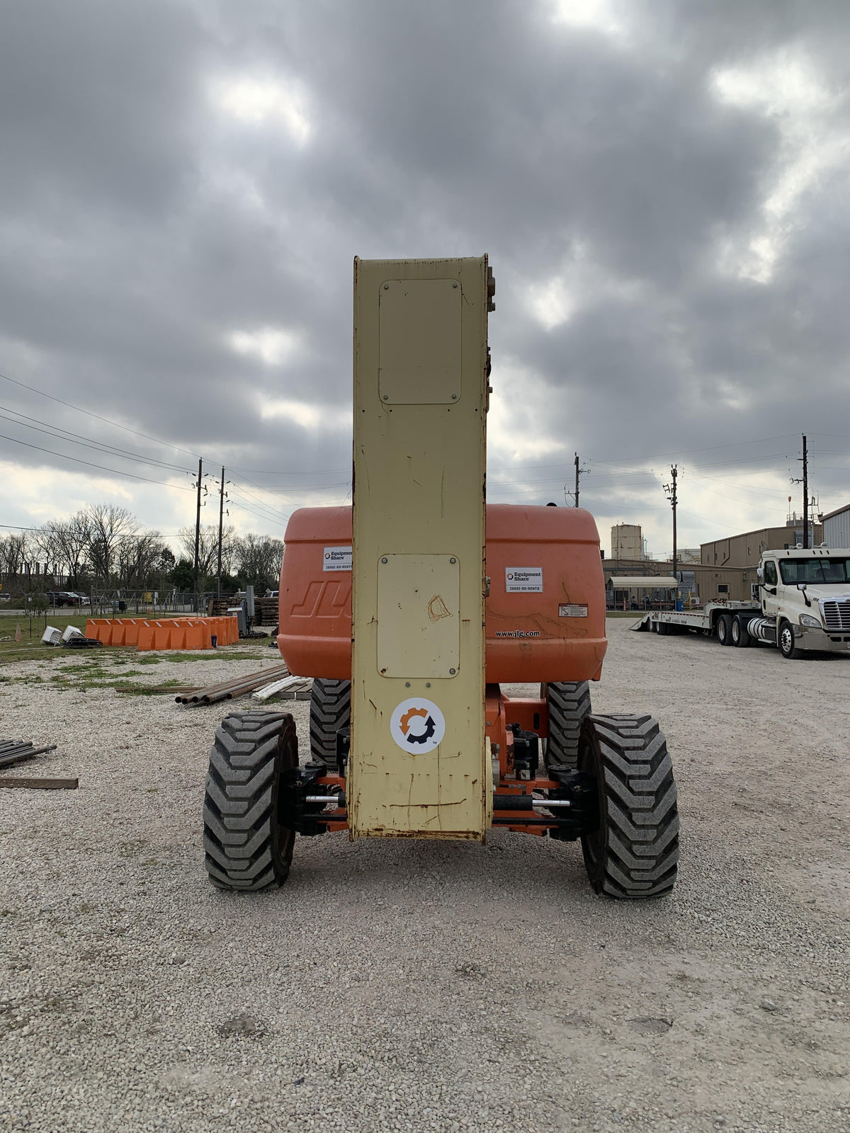 2015 JLG 800AJ