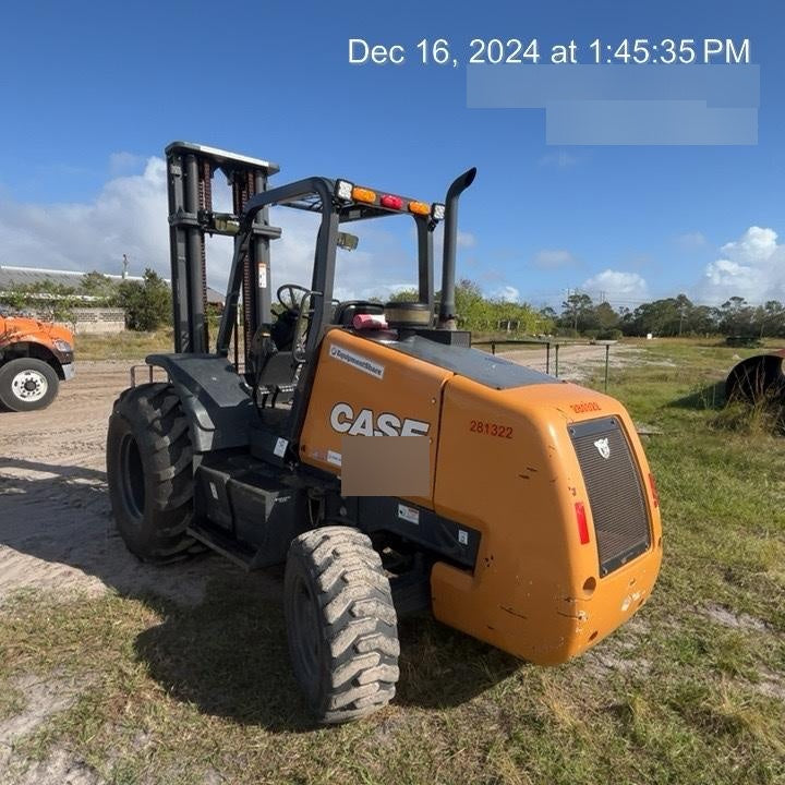 2023 CASE 588H