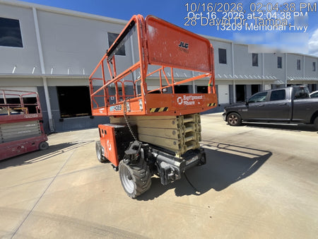 2023 JLG ERT4069