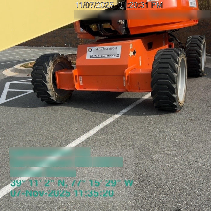 2019 JLG 660SJ