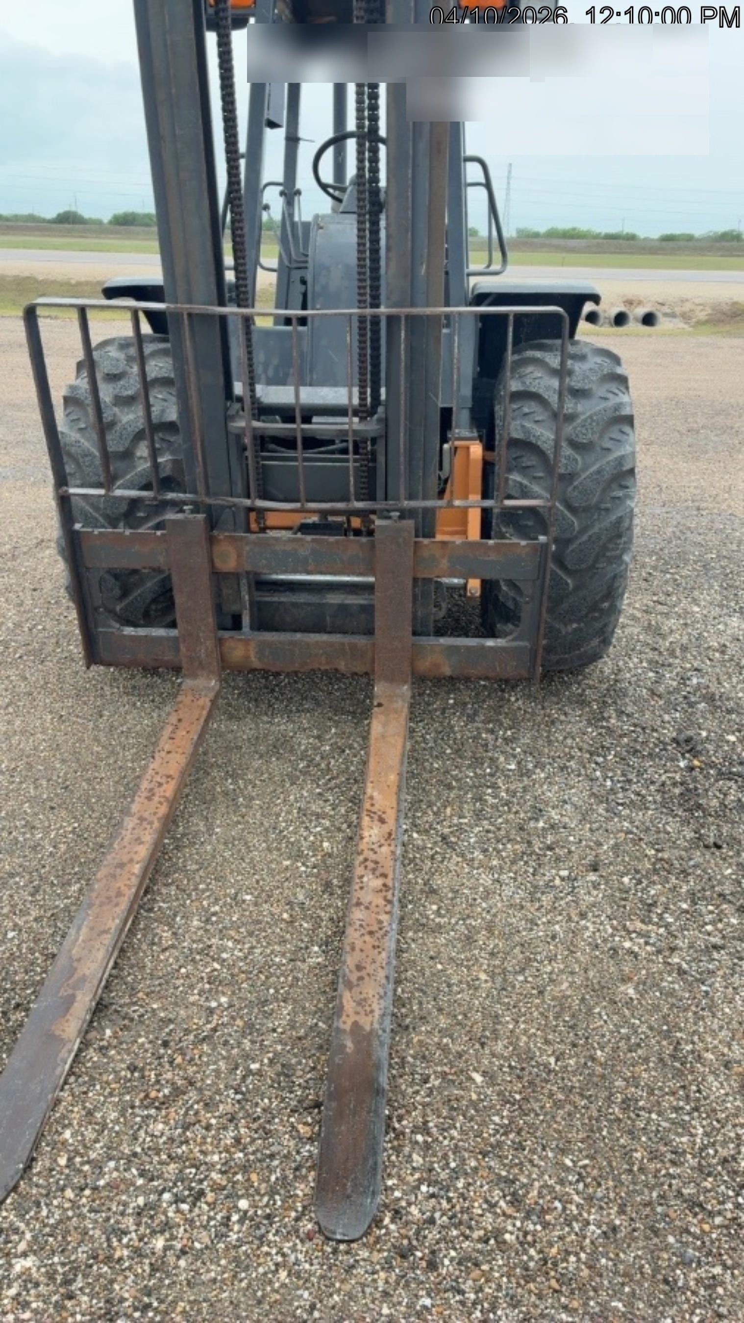2021 CASE 586H
