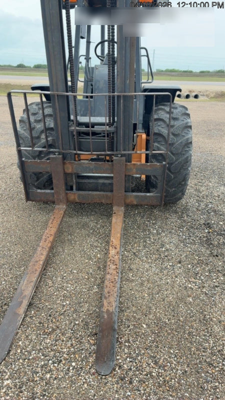 2021 CASE 586H