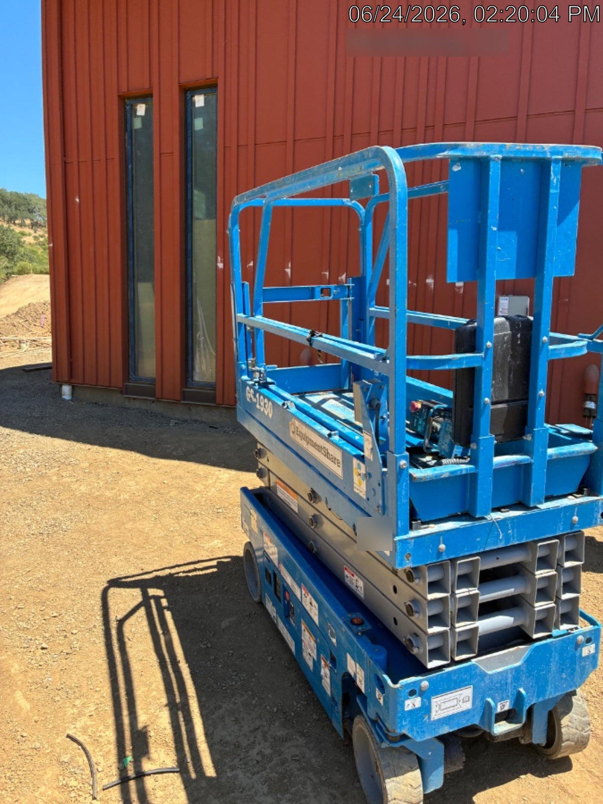 2019 Genie GS-1930 Half Height Swing Gate, 800W Inverter