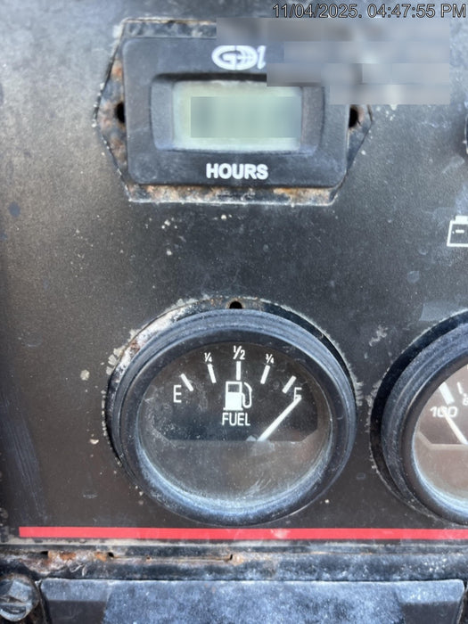 2021 Lincoln Electric Vantage 322 Vantage 322 Ready Pak 3 w/ Decals, ORANGE (includes trailer, cable rack, fender light kit) NO Telematics