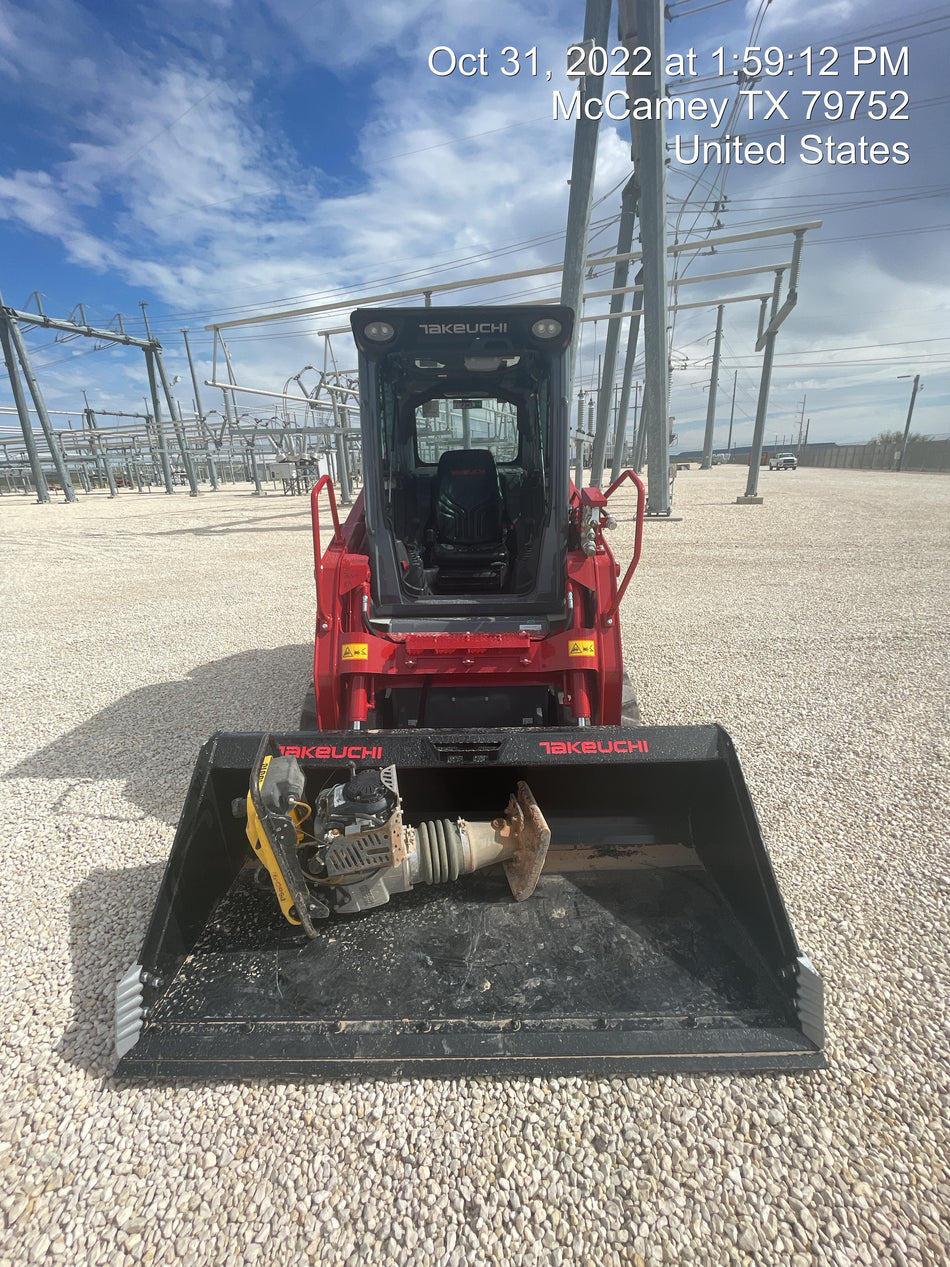 2022 TAKEUCHI TL8R2-CR