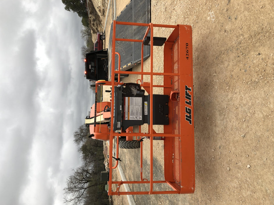 2019 JLG 460SJ