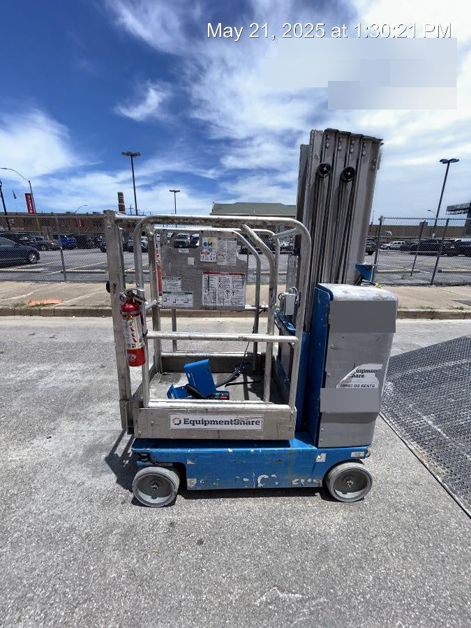 2020 GENIE GR-20