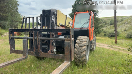 2023 JLG 1732