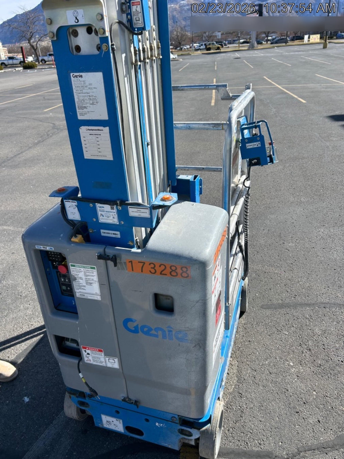 2021 GENIE GR-20