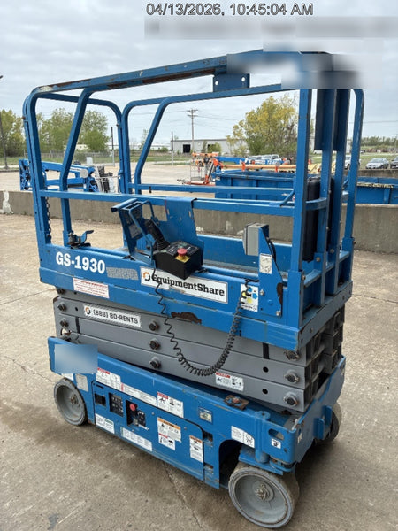 2019 Genie GS-1930 Fixed rails with chain Entry