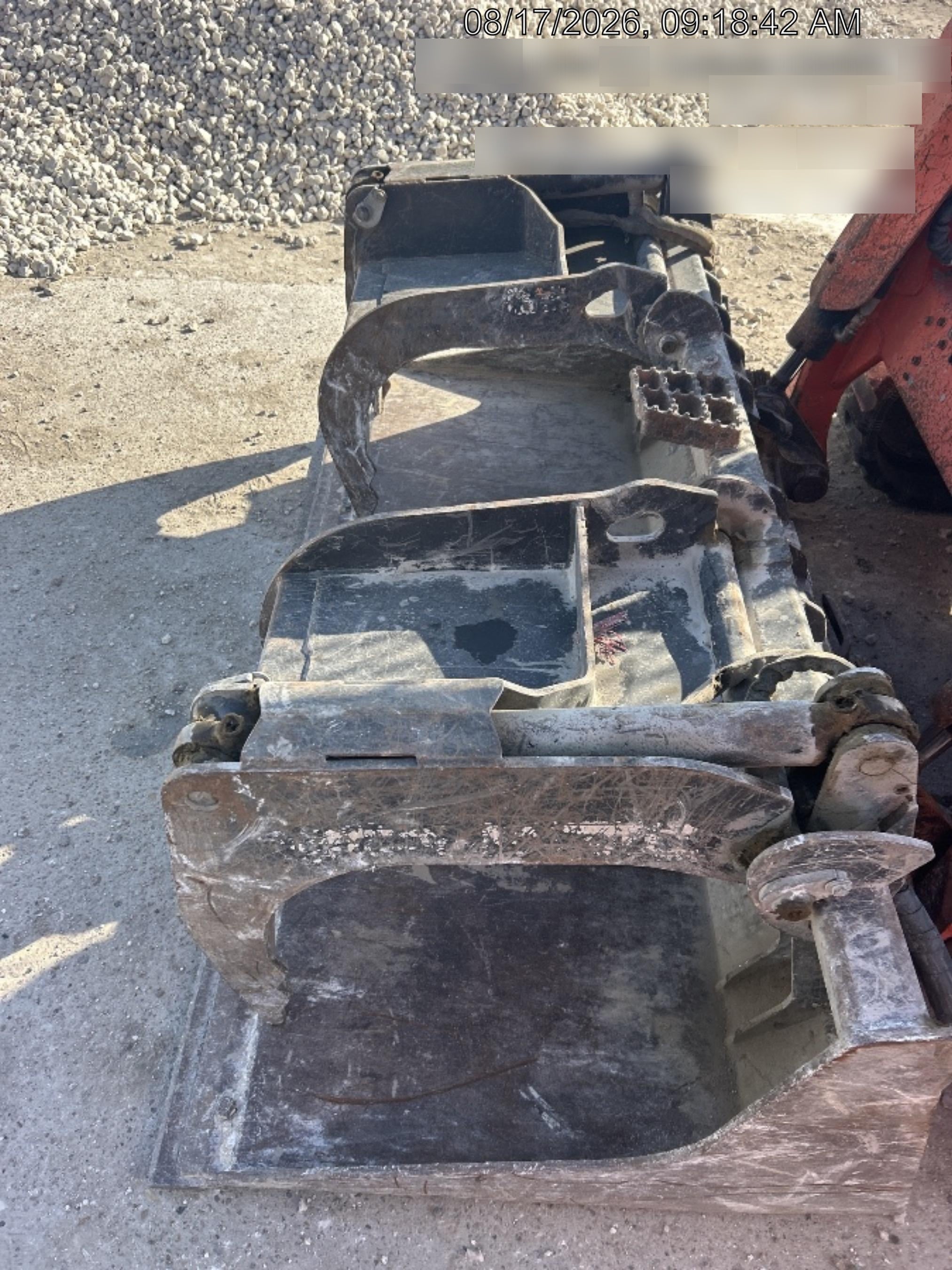 2018 PALADIN 76" Scrap Grapple Bucket - Paladin