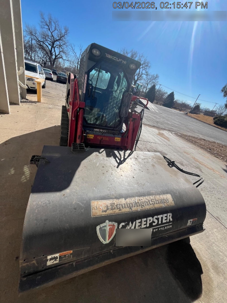 2019 PALADIN Sweepster SB72