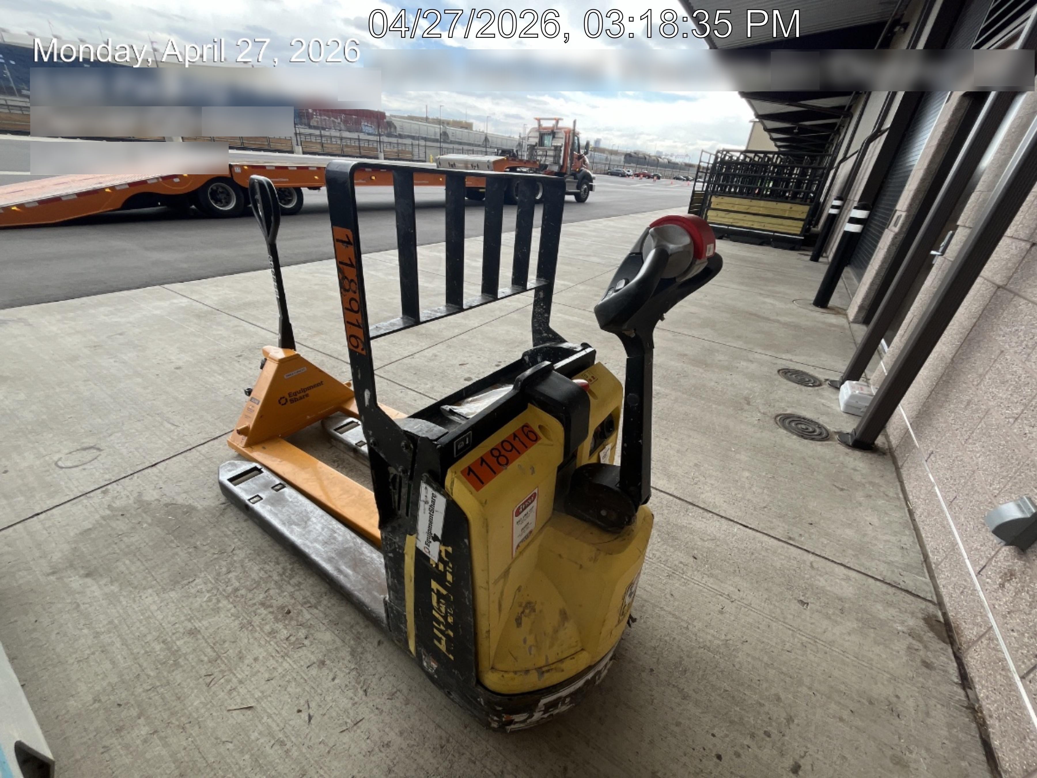 2026 ULINE H-1043
