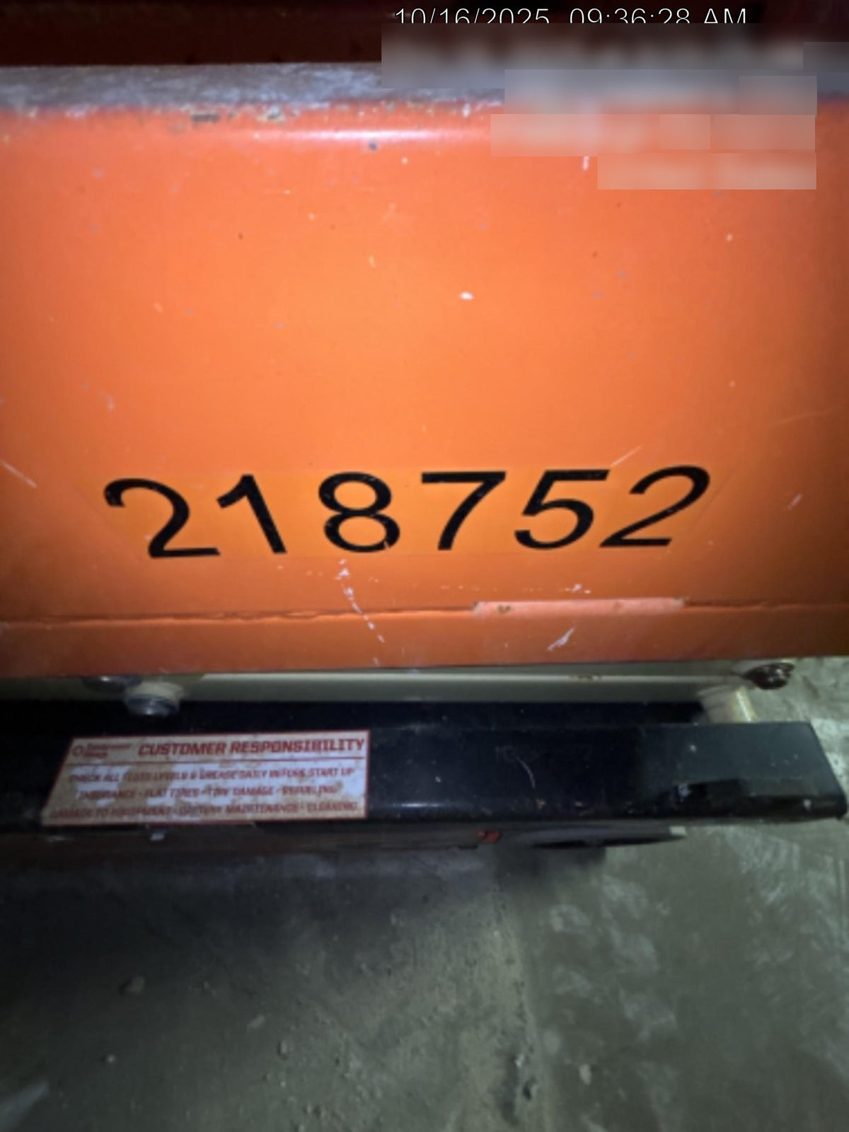 2022 JLG ES1330L