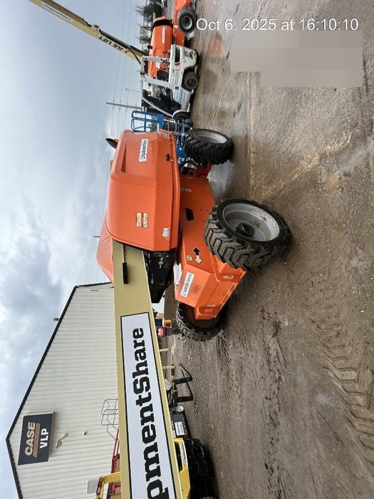 2019 JLG 660SJ
