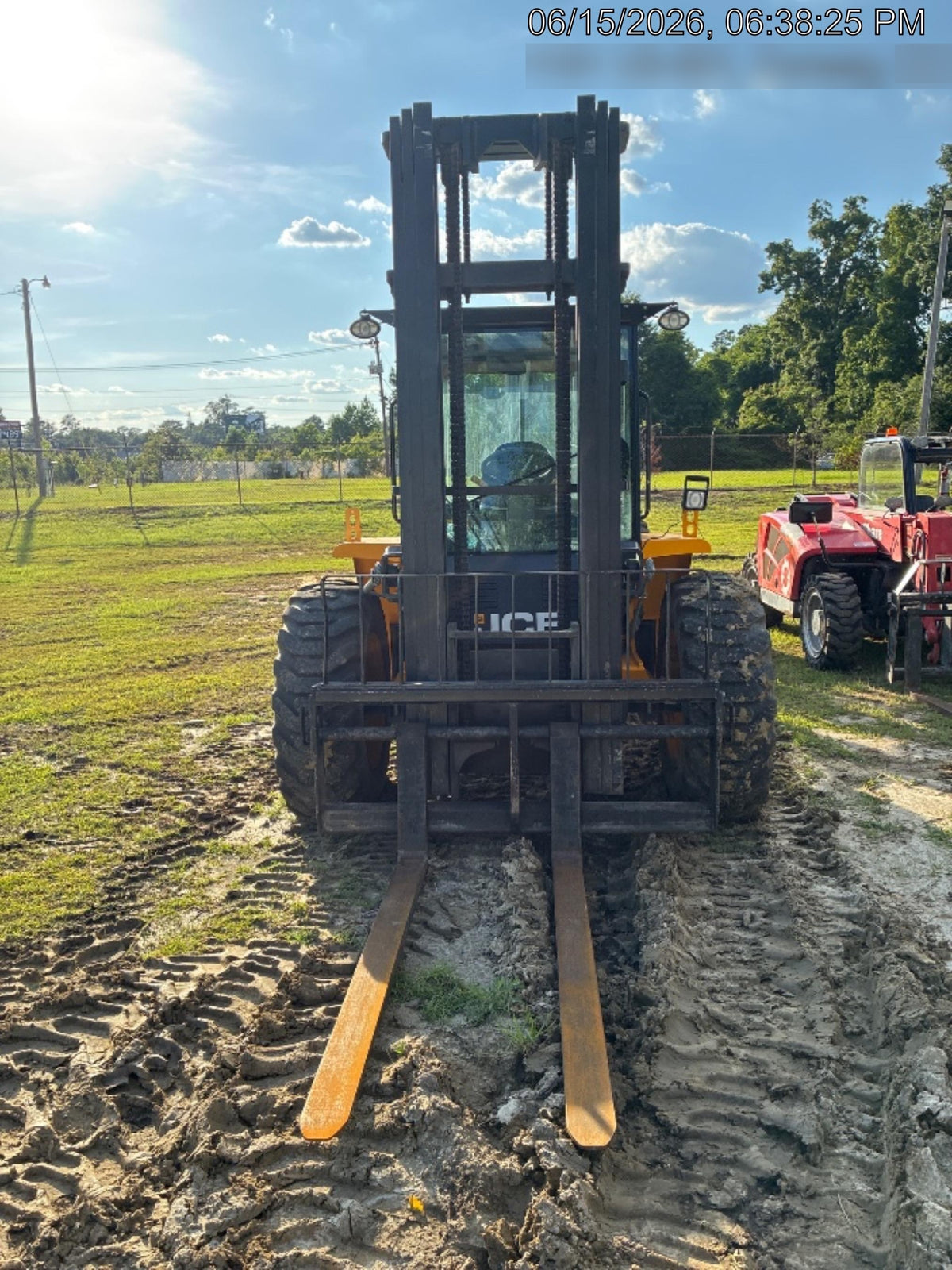 2025 JCB 940-4