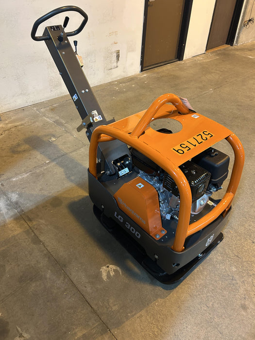 2025 HUSQVARNA LG300