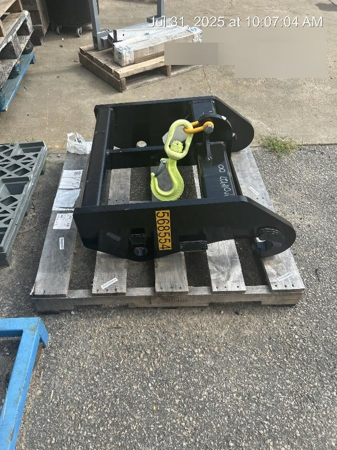 2024 JLG 1001192700