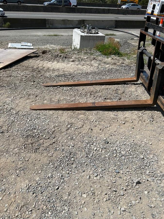 2020 Skytrak 12054 110Hp, Canopy, FF, Work Lights, Beacon, Aux Hydraulics, Back up Alarm, Lifting Eye, ES Decals