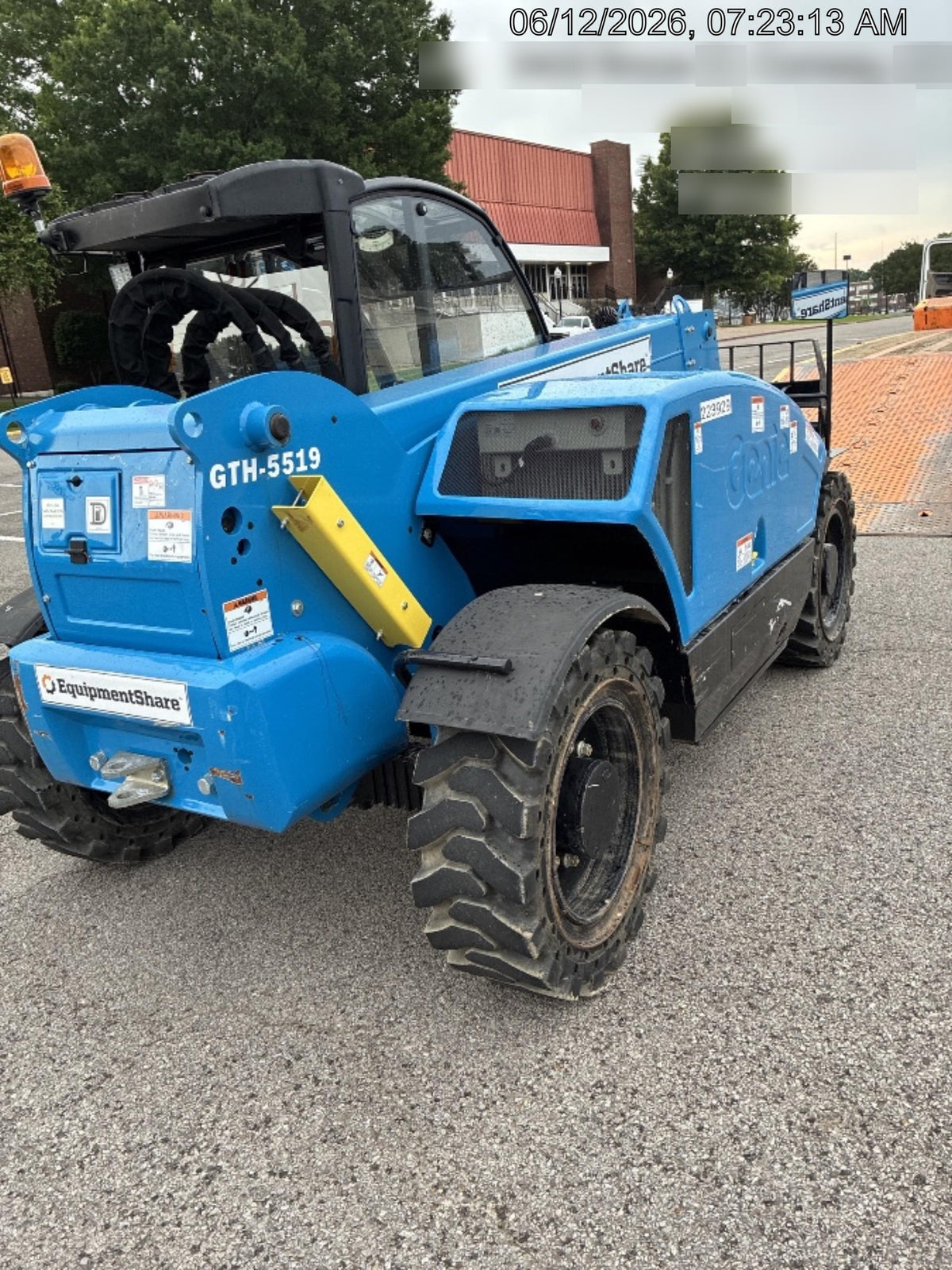 2022 GENIE GTH-5519