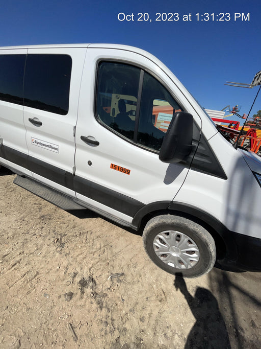 2019 FORD T3LP