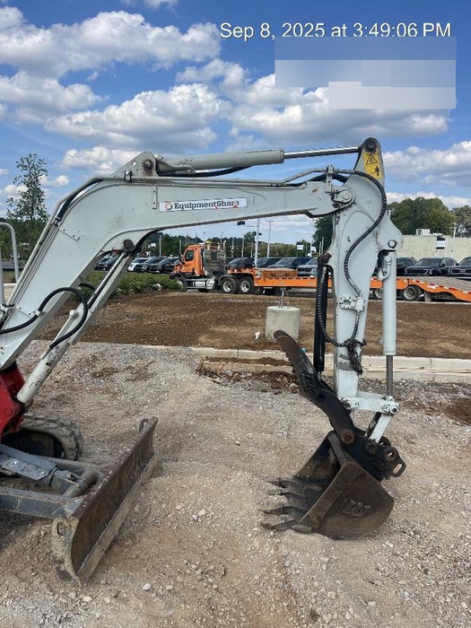 2021 TAKEUCHI TB235-2R