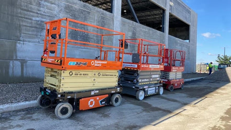 2022 JLG ES3246