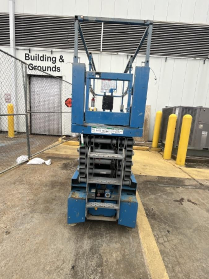 2019 GENIE GS-3232