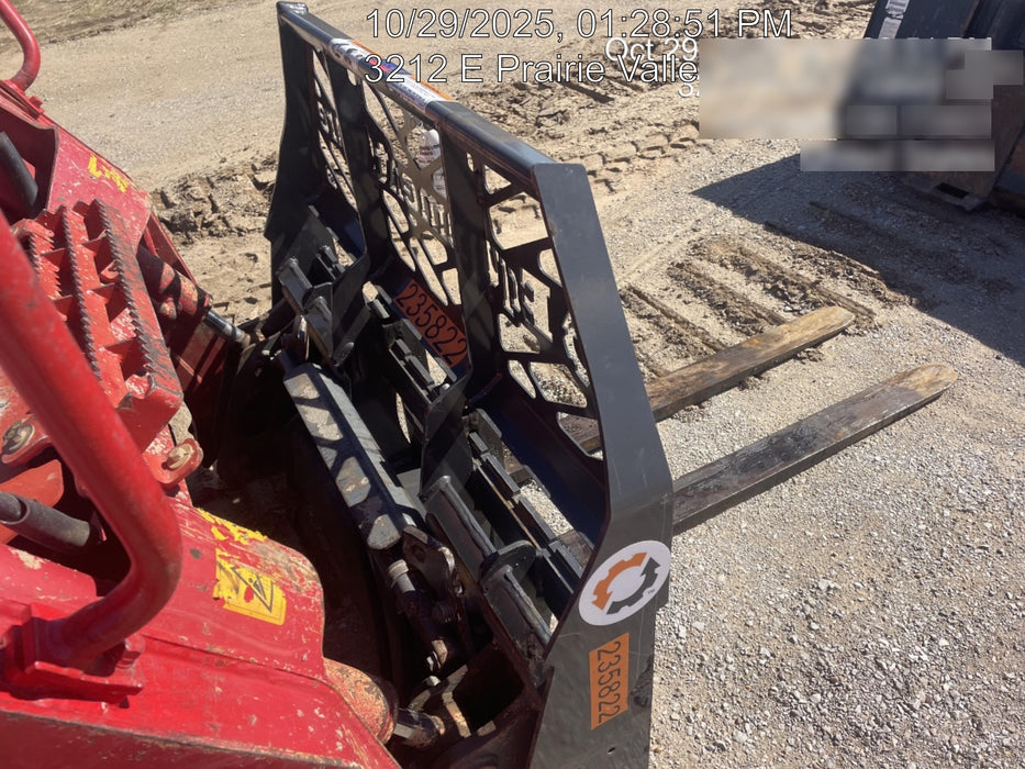 2022 PALADIN 48" Pallet Forks - Paladin