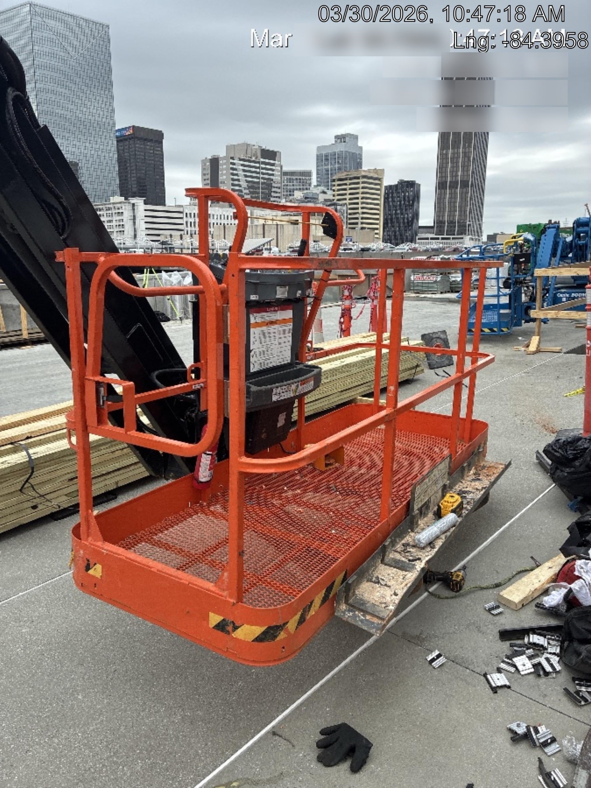 2025 JLG 660SJ