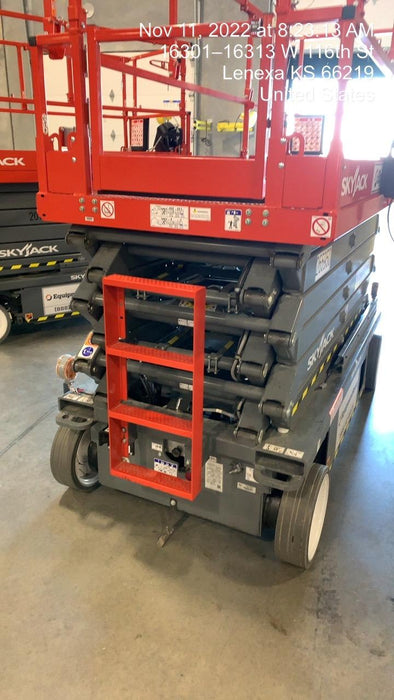2022 SKYJACK SJ4740