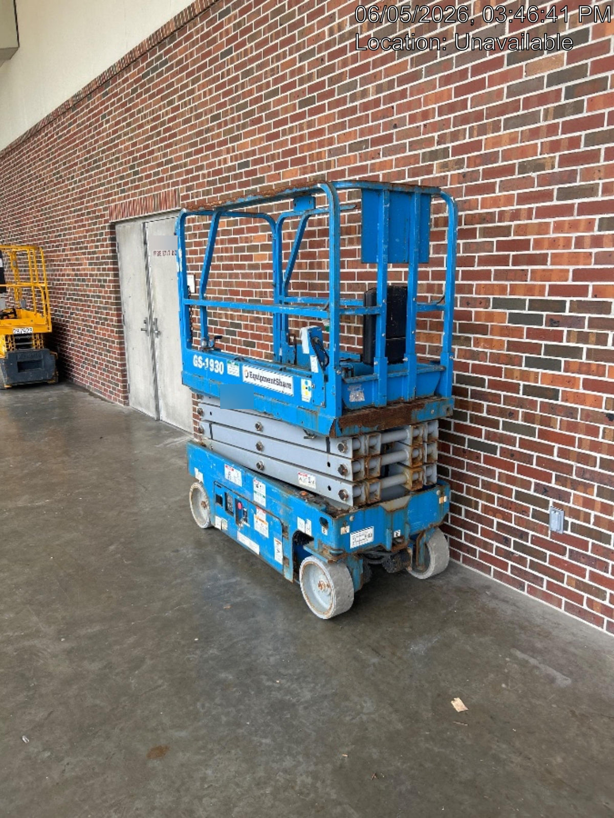 2019 Genie GS-1930 Fixed Rails with Chain Entry